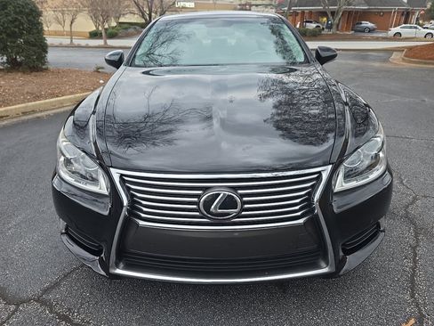 Used 2013 Lexus LS 460 image 8