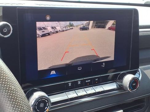 Used 2023 Chevrolet Colorado W/T AWD/4WD image 20