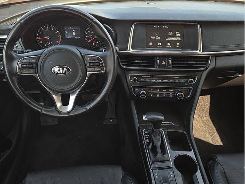 Used 2018 Kia Optima EX w/ Premium Package FWD image 12