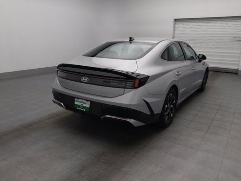 Used 2025 Hyundai Sonata SEL FWD image 9