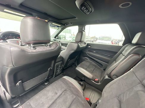 Certified 2025 Dodge Durango GT image 19