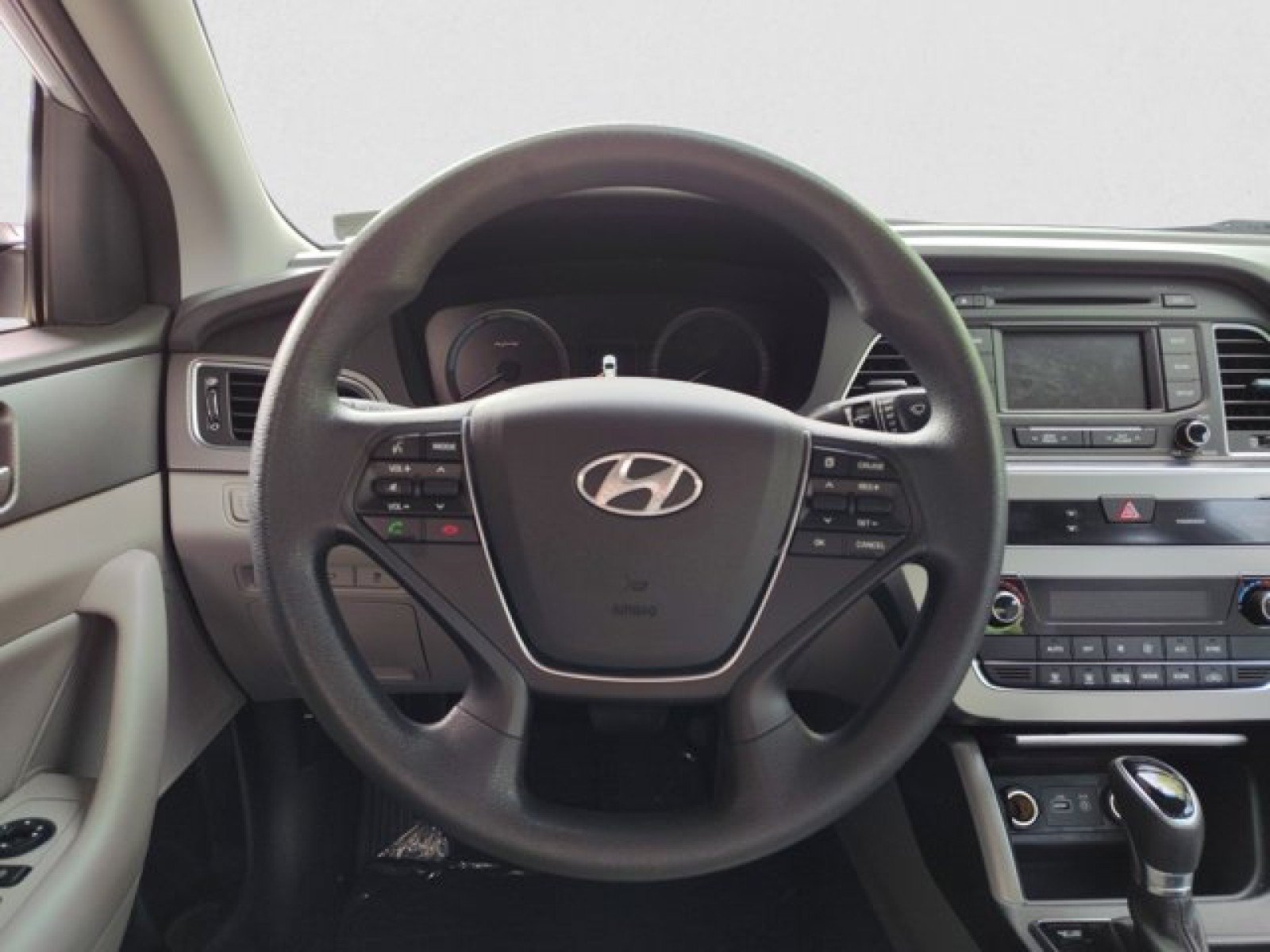 Used 2016 Hyundai Sonata SE FWD image 13