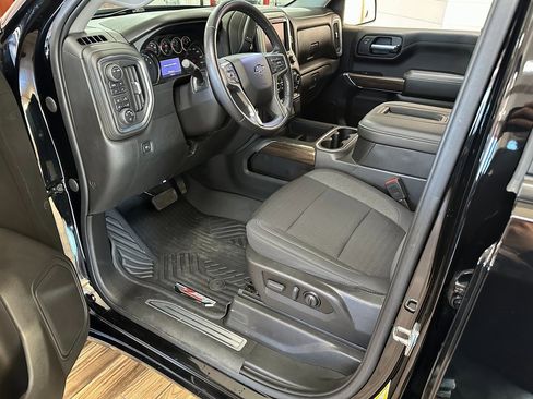 Used 2021 Chevrolet Silverado 1500 RST image 8