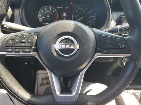 Used 2023 Nissan Kicks SV FWD image 29