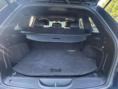 Used 2020 Jeep Grand Cherokee Limited AWD/4WD image 16