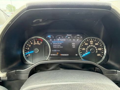 Used 2016 Ford F150 Lariat w/ Equipment Group 502A Luxury AWD/4WD image 17