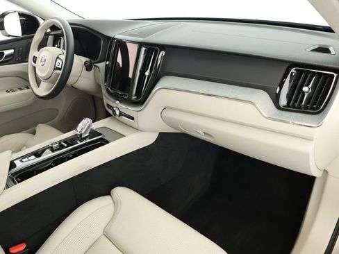 Used 2025 Volvo XC60 T8 Ultra w/ Protection Package Premier image 25