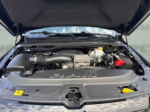 Used 2023 RAM 1500 Laramie AWD/4WD image 20