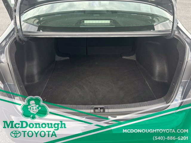 Used 2024 Toyota Corolla LE FWD image 11