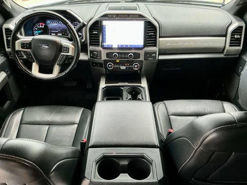 Used 2022 Ford F250 Lariat w/ Lariat Value Package image 34