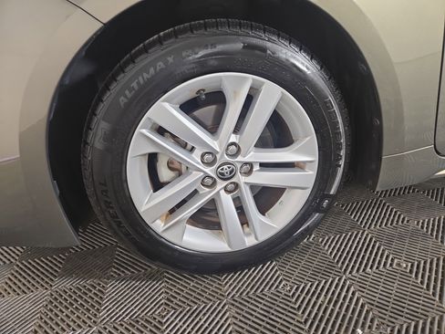 Used 2020 Toyota Corolla SE image 31