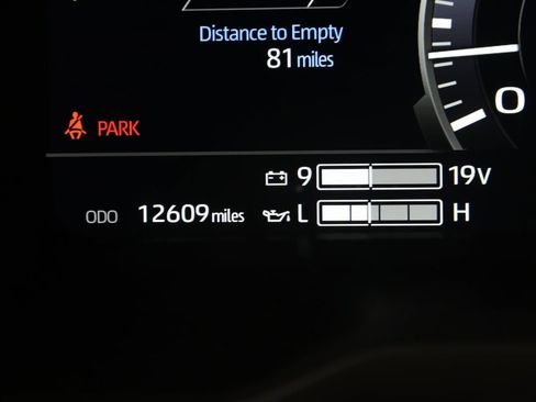 Used 2025 Toyota Tundra Platinum image 40