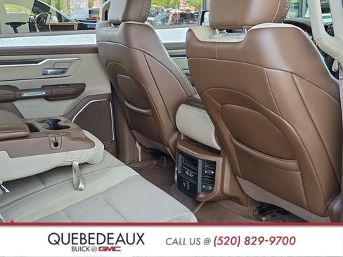 Used 2019 RAM 1500 Laramie AWD/4WD image 27
