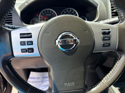 Used 2018 Nissan Frontier PRO-4X AWD/4WD image 18