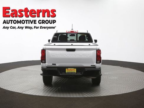 Used 2024 Chevrolet Colorado W/T w/ Technology Package RWD image 37