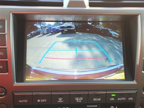 Used 2019 Lexus GX 460 image 15