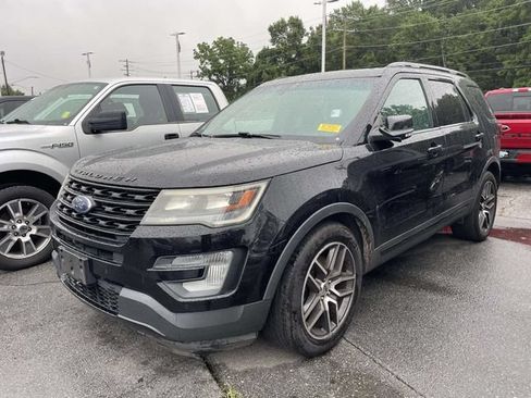 Certified 2017 Ford Explorer Sport w/ Equipment Group 401A AWD/4WD image 3