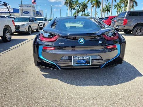 Used 2015 BMW i8 AWD/4WD image 5