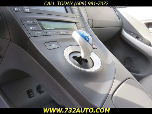 Used 2011 Toyota Prius Five image 13