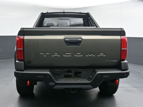 Used 2024 Toyota Tacoma Trailhunter image 7
