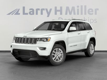 Used 2018 Jeep Grand Cherokee Laredo