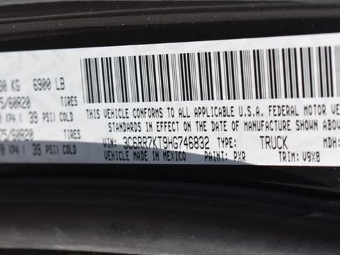 Used 2017 RAM 1500 Express w/ Black Ram 1500 Express Group AWD/4WD image 34