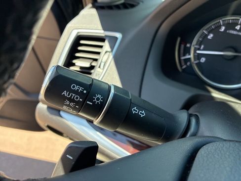 Used 2015 Acura TLX V6 SH-AWD w/ Technology Pkg image 29