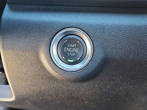 Used 2025 GMC Terrain Elevation w/ Black Edition image 25