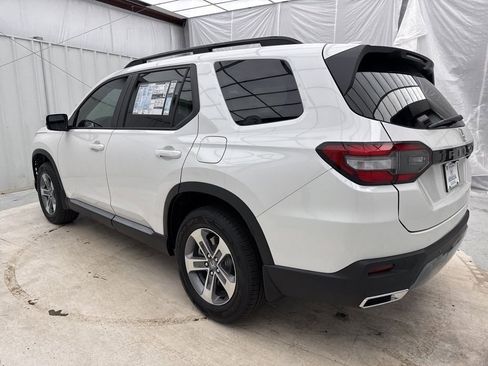 New 2026 Honda Pilot EX-L image 5