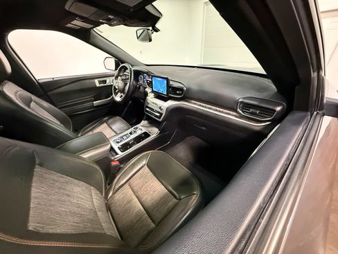 Used 2023 Ford Explorer Timberline w/ Timberline Technology Package AWD/4WD image 60