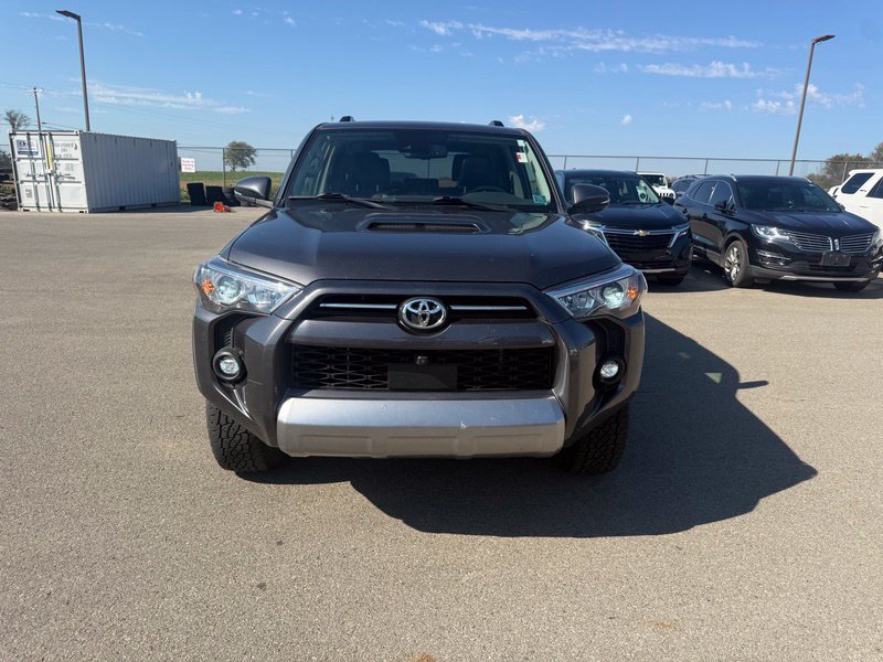 Used 2022 Toyota 4Runner TRD Off-Road Premium AWD/4WD image 11