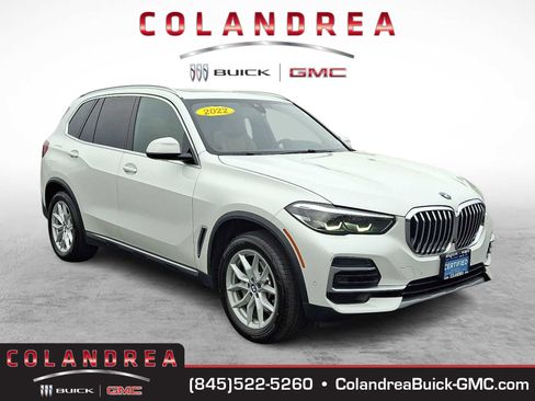 Used 2022 BMW X5 xDrive40i w/ Premium Package image 1