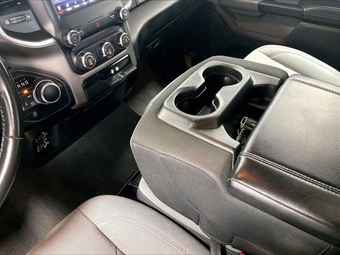 Used 2020 RAM 1500 Big Horn AWD/4WD image 20