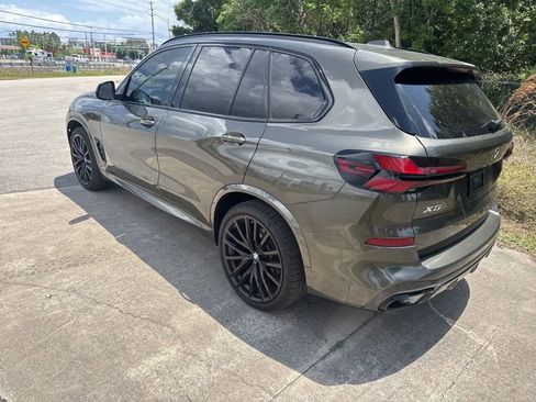 Used 2025 BMW X5 sDrive40i w/ M Sport Package RWD image 14