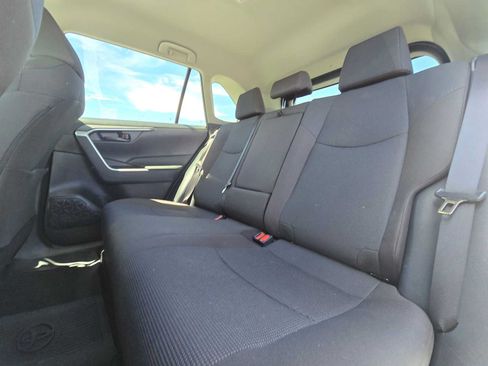 Used 2025 Toyota RAV4 LE AWD/4WD image 17