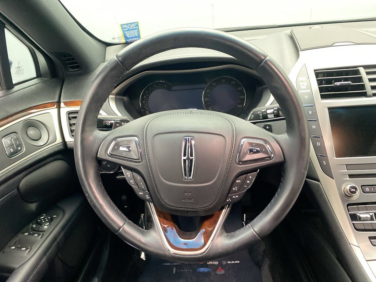 Used 2018 Lincoln MKZ Reserve w/ Technology Package AWD/4WD image 16
