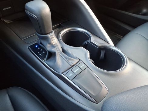 Certified 2023 Toyota Camry SE image 14