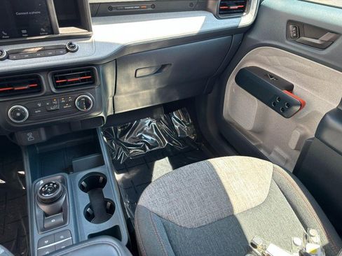 Used 2022 Ford Maverick XLT FWD image 19