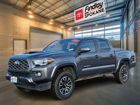 Used 2020 Toyota Tacoma TRD Sport image 1