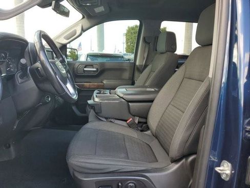 Used 2020 GMC Sierra 1500 SLE w/ SLE Value Package image 16