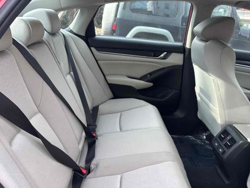 Used 2021 Honda Accord EX image 17