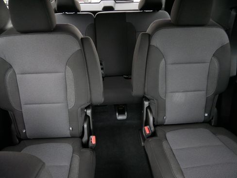 Used 2023 Chevrolet Traverse LT w/ LPO, Floor Liner Package AWD/4WD image 13