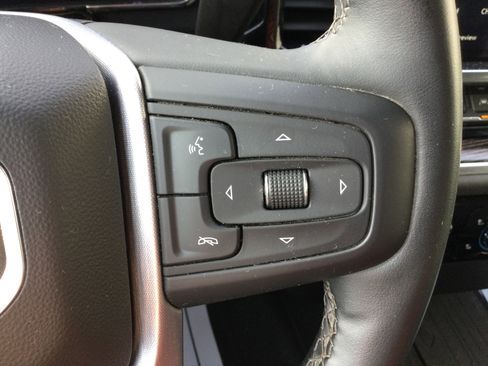 Used 2024 GMC Sierra 1500 SLE image 20