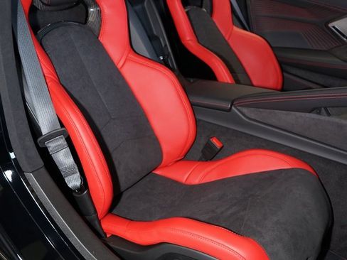 Used 2026 Chevrolet Corvette ZR1 w/ ZR1 Carbon Fiber Aero Package image 19