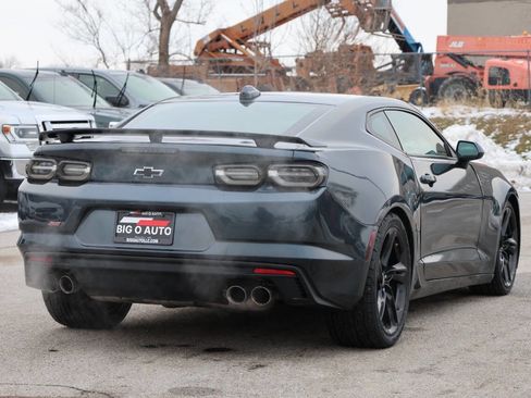 Used 2021 Chevrolet Camaro SS image 9