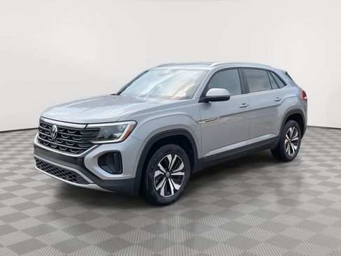 Certified 2026 Volkswagen Atlas Cross Sport SE FWD image 1