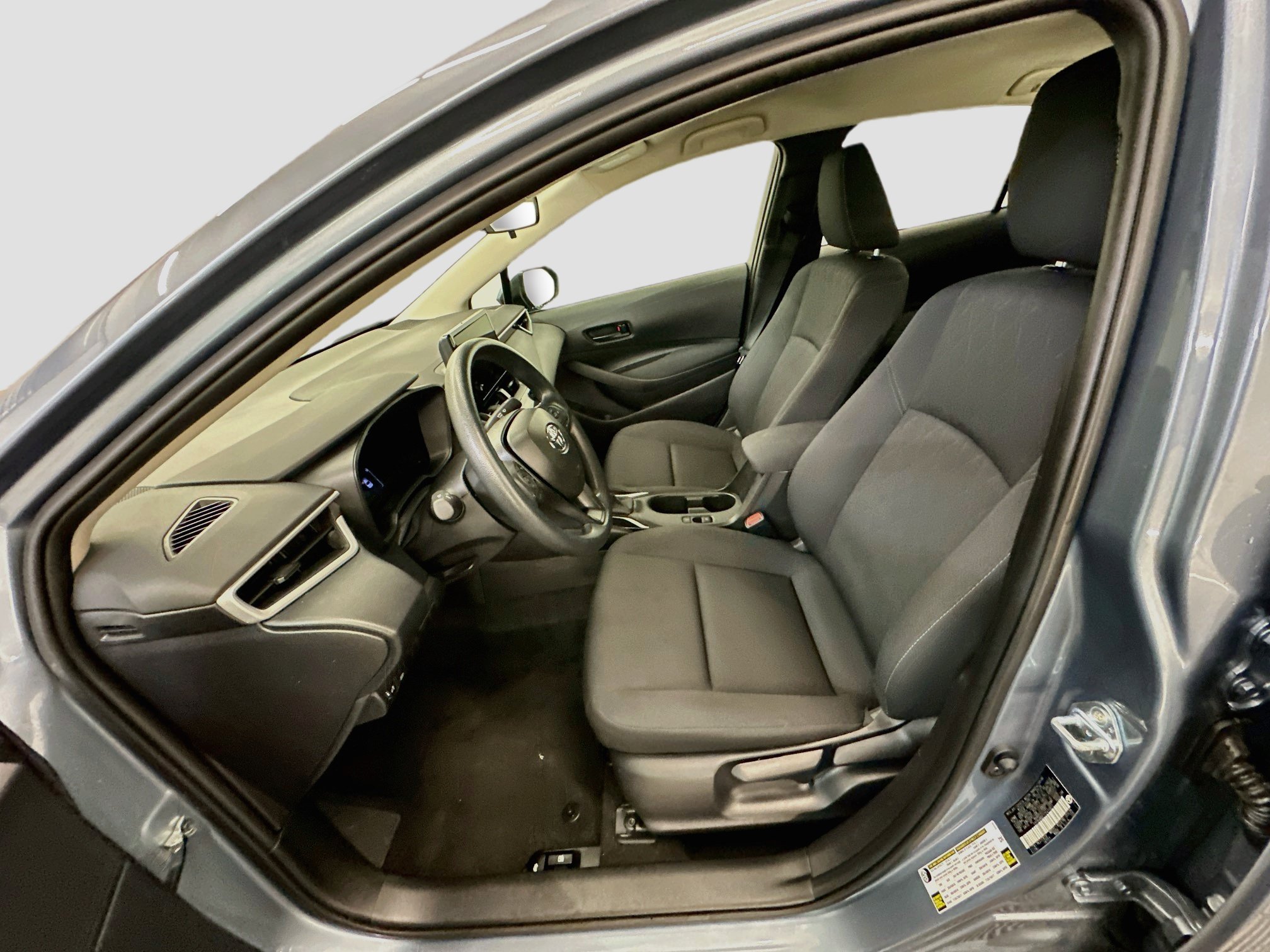 Used 2026 Toyota Corolla LE FWD image 13