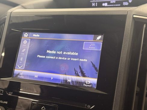 Used 2021 Subaru Crosstrek 2.0i Premium image 28