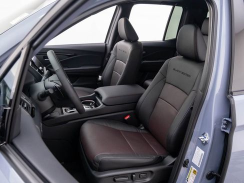 New 2026 Honda Ridgeline Black Edition image 18