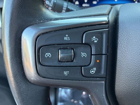 Used 2022 Chevrolet Suburban RST w/ Luxury Package AWD/4WD image 30